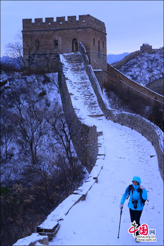 北京金山岭长城：雪中的长城等你来