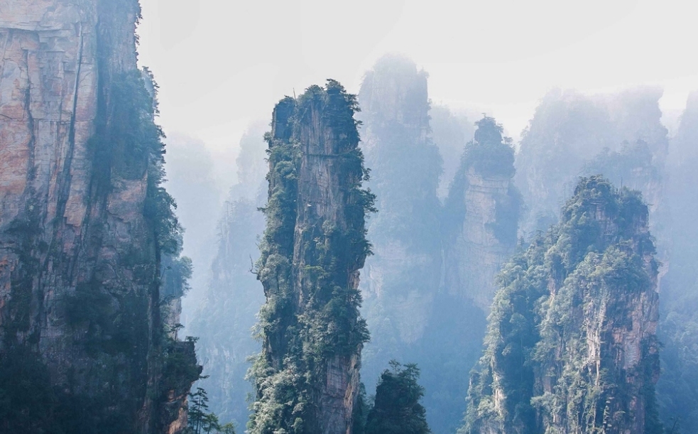  湖南武陵源：世界罕见的石英砂岩峰林峡谷地貌